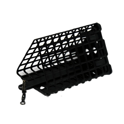Wirek triangular closed feeder